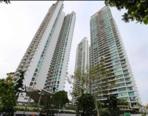 Apartemen Natura Loft, Singapura