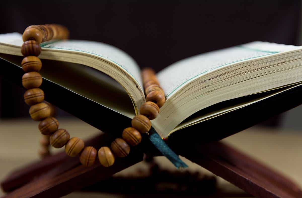 Bacaan Doa Setelah Sholat Tahajud Arab Latin dan Terjemah Artinya