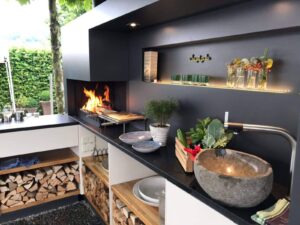 rumah minimalis murah dapur menyatu dengan taman belakang